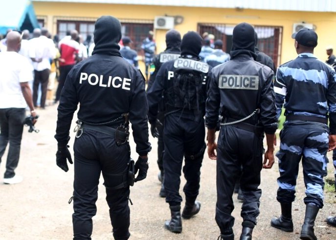 six officers suspended and placed under house arrest –