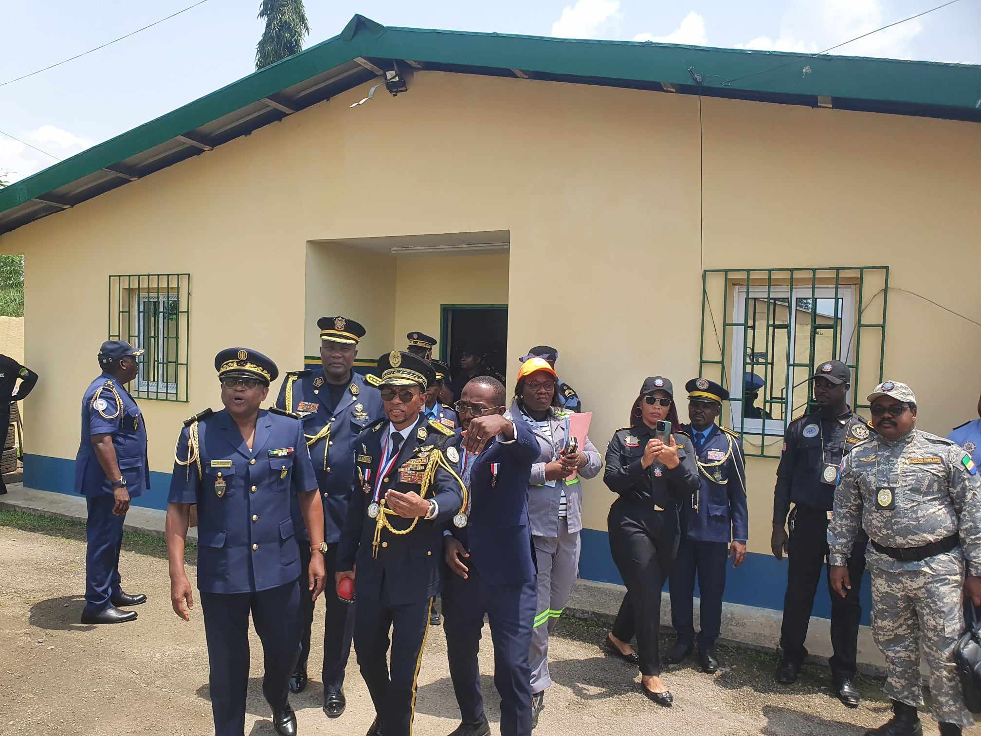 The Ministry of the Interior receives the keys to the headquarters of the Anti-Crime Brigade rehabilitated by Evangelical Christian Chaplains