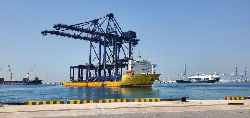 Owendo container terminal is equipped with new gantries to boost its output –