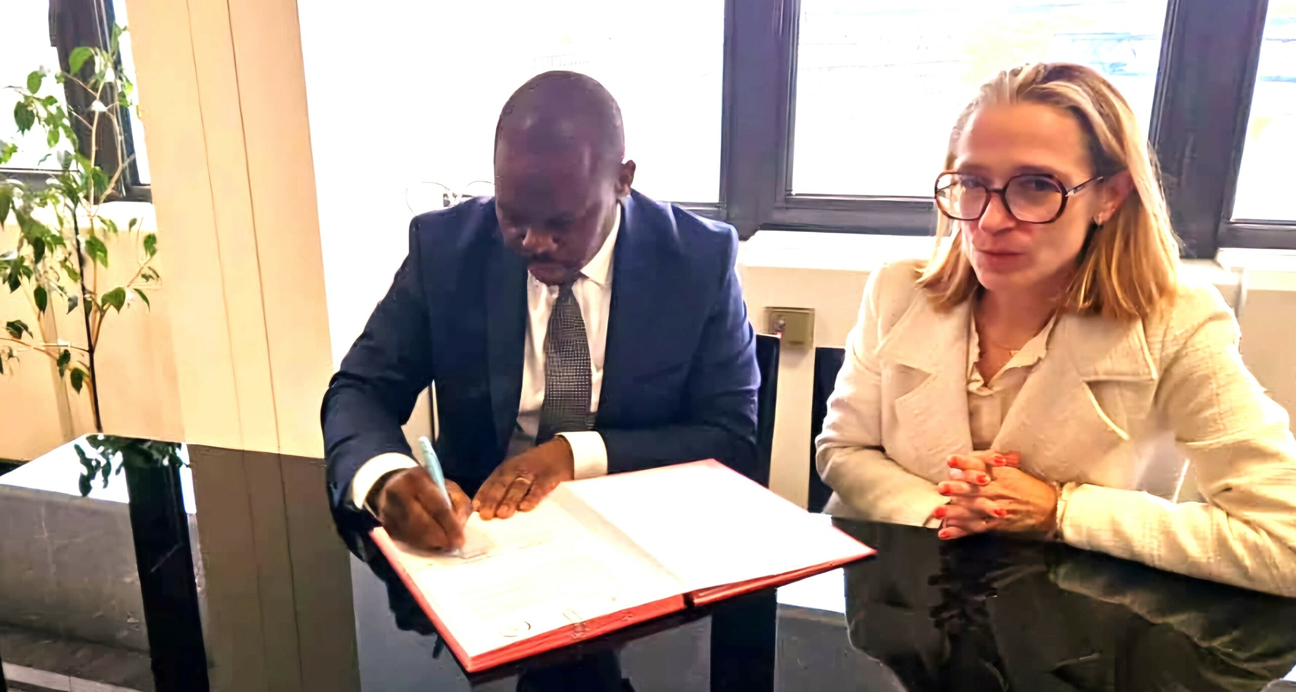 Libreville and Paris signal an settlement on the administration of public funds –