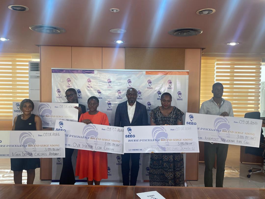 05 new graduates each receive 3 million FCFA –