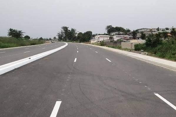 Voie de contournement de l'aéroport / Gabonactu.com