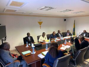 Les responsables de l’ANBG et ceux de la CNPDCP durant les échanges © Gabonactu.com