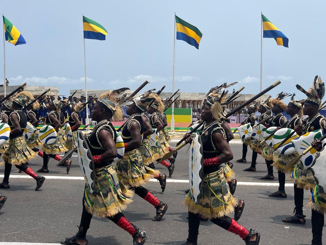 The indigenous people are among the 6,700 elements who participated in the military parade celebrating the 64th anniversary of Gabon’s independence.