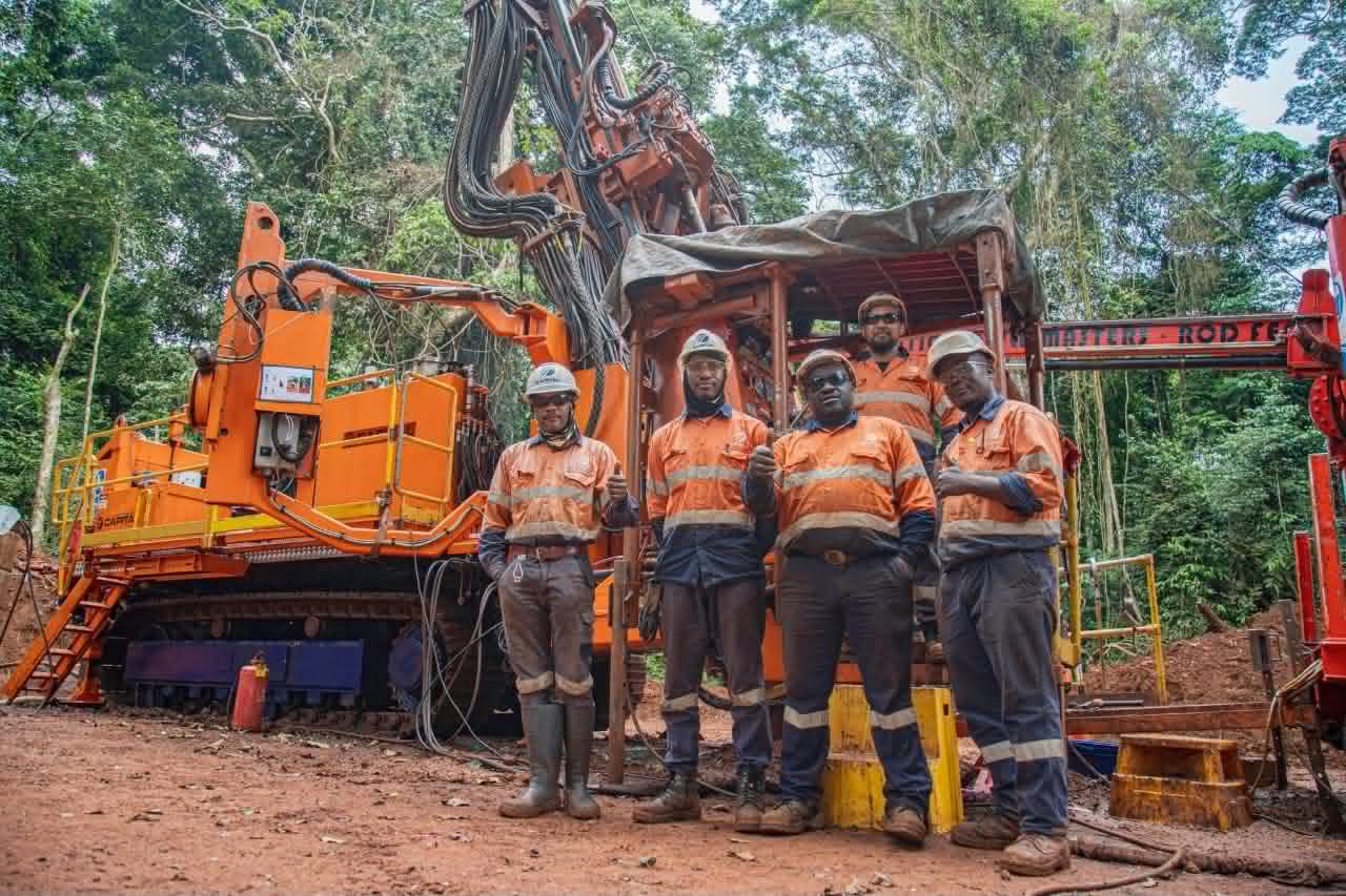 Développement du projet Belinga : Fortescue double ses foreuses et vise 375 000 mètres de forage -